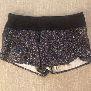 Lululemon speckled black shorts Speed Up